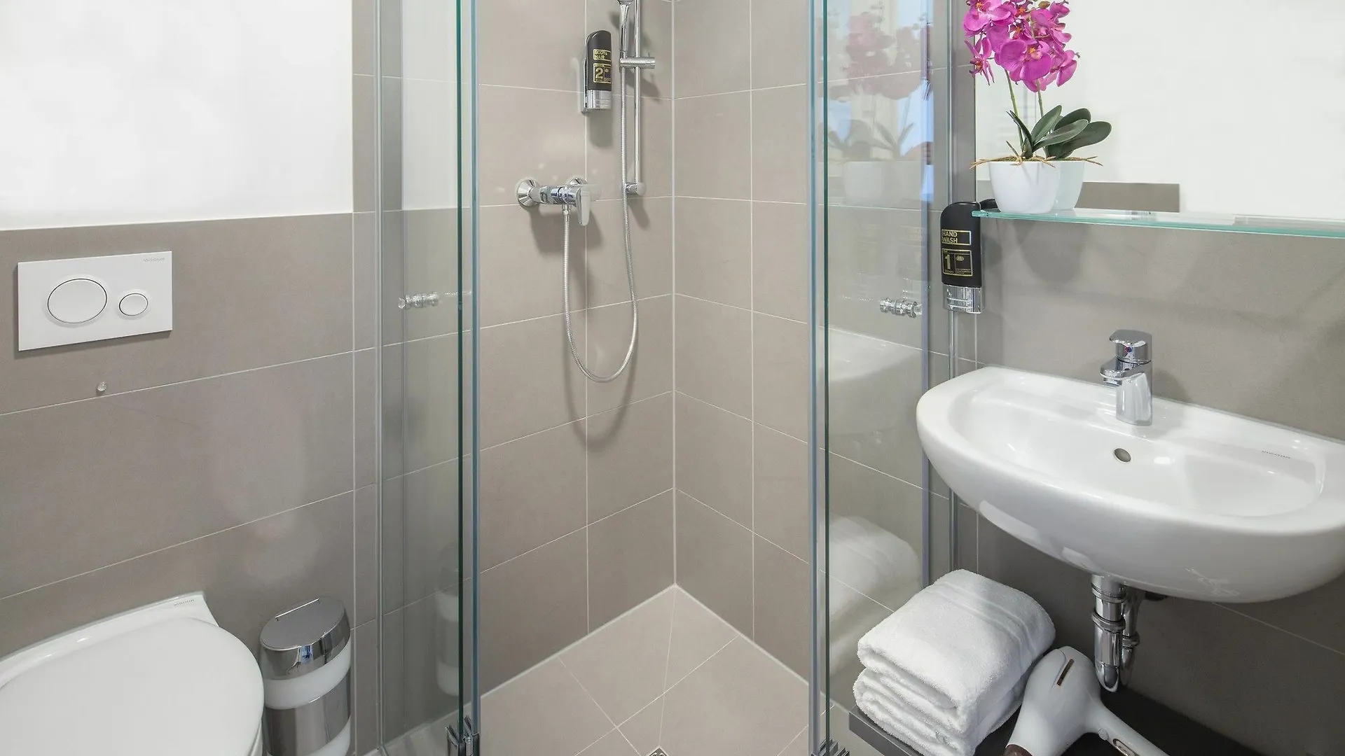 Trio Apartment Hotel Берлин Германия